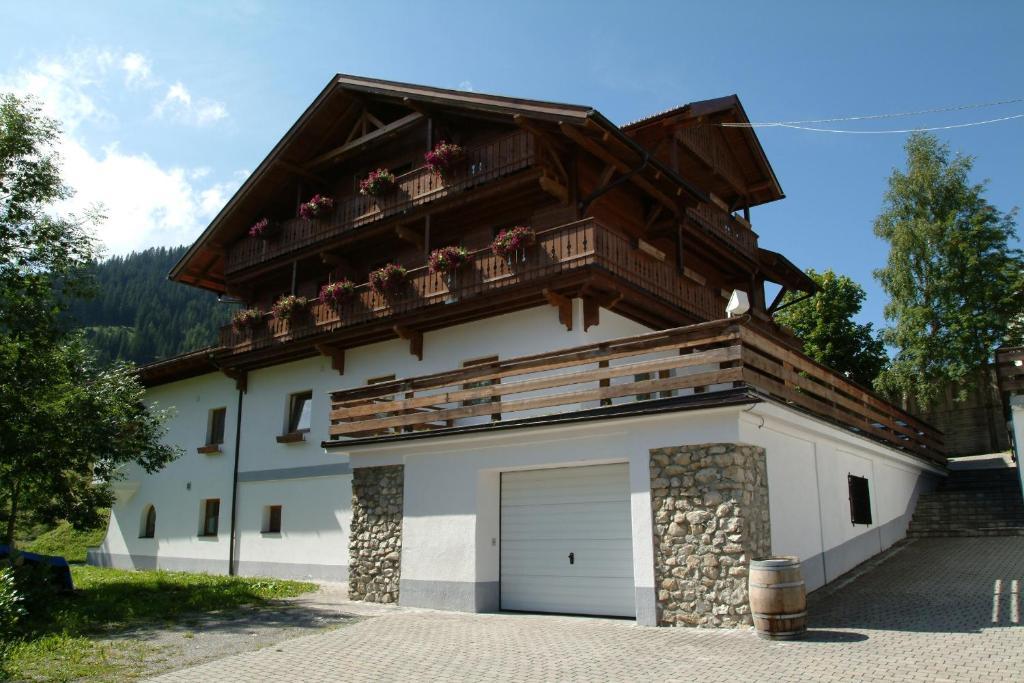 Chalet Rotenstein Berwang Exterior photo